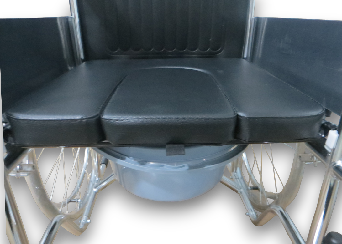 SILLA DE RUEDAS DOBLE FUNCIÓN PLEGABLE CON INODORO EXTRAÍBLE.