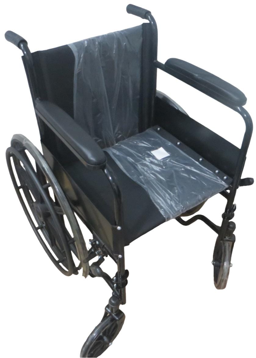 SILLA DE RUEDAS RIN ESTRELLA NEGRA ORTOPÉDICA ELEVACIÓN DE APOYA PIERNAS DESMONTABLES.